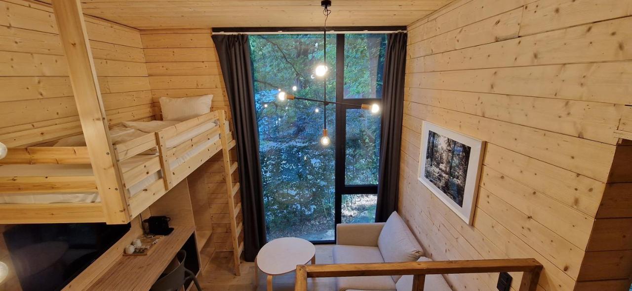 Utopia Village - Art & Nature Lodges Mons Exterior foto